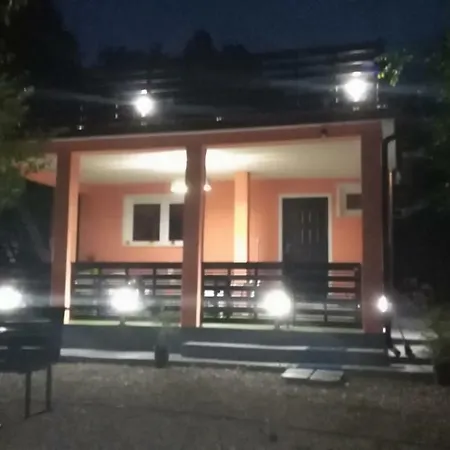 Ranch Pljesevica בית נופש *